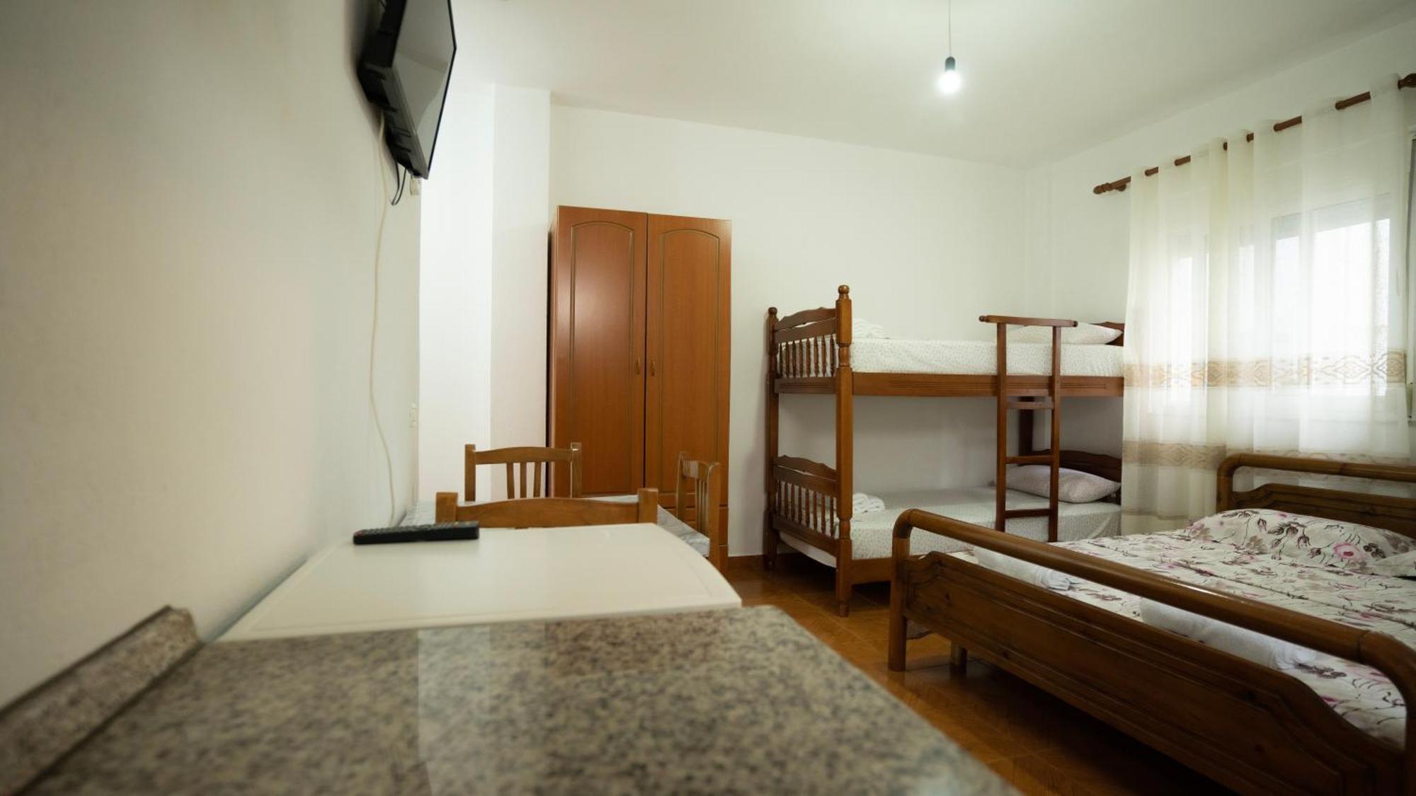 Habitación en casa particular Vila Gjeci Durrës